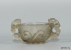 昊源文化：水晶雕双螭龙耳杯